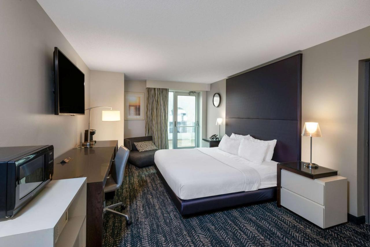 41 Lakefront Hotel, Trademark Collection By Wyndham Geneva Exterior photo